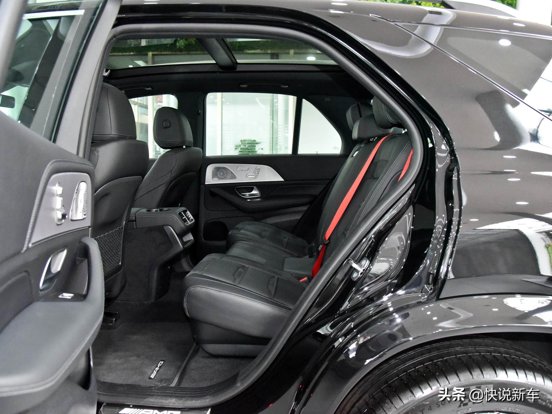 奔驰amggle63scoupe,奔驰gleamg2022款7座suv