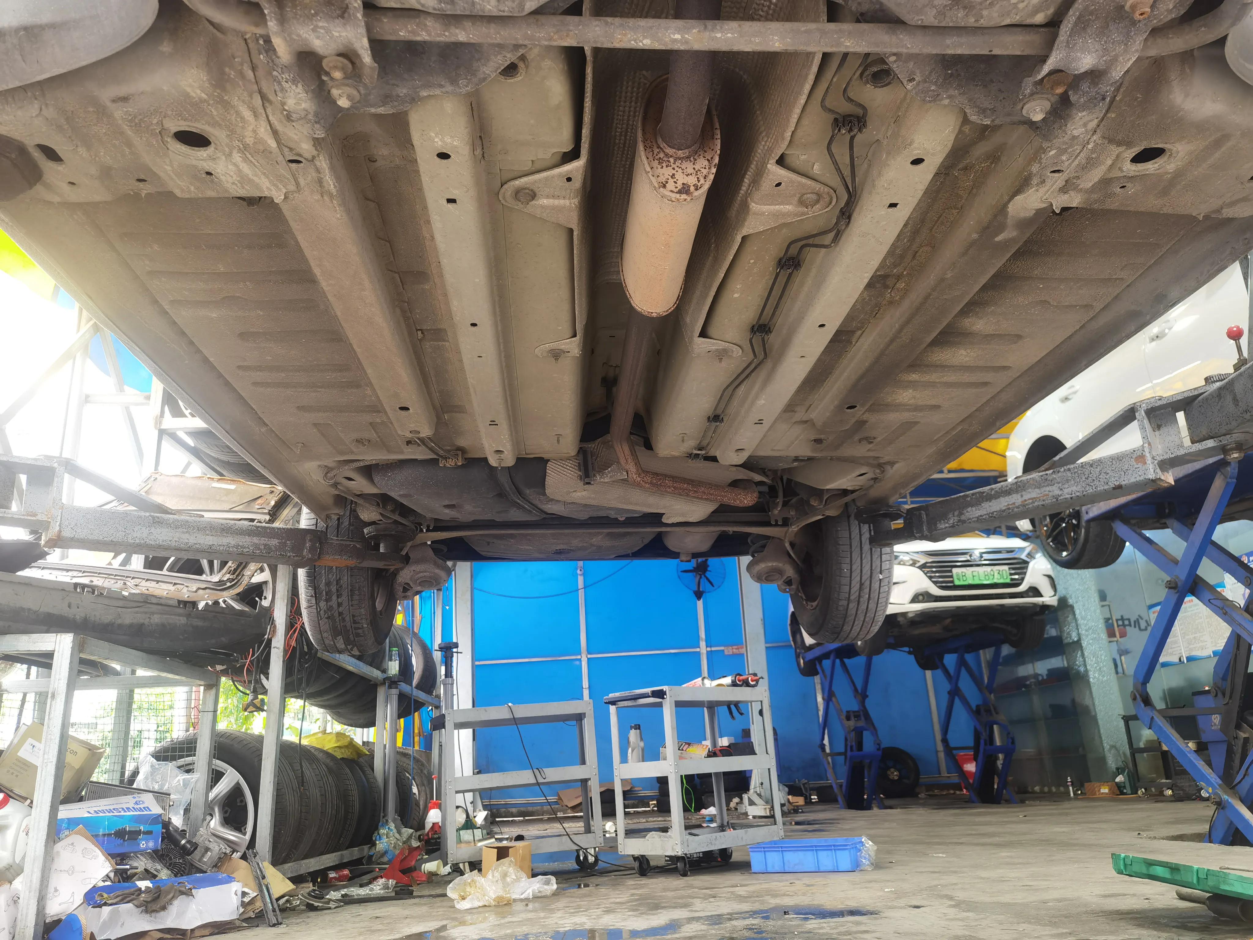 老款标致307全车翻新,标致307报废拆车