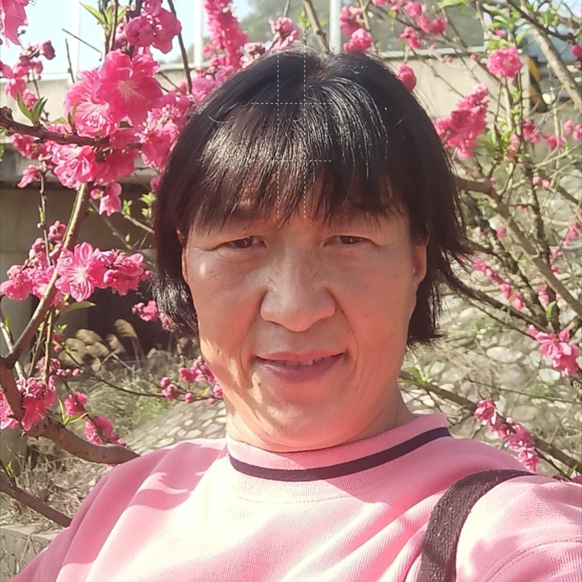 从一车两挂到一个人开两台车，听女司机王金芝讲述货运行情变化