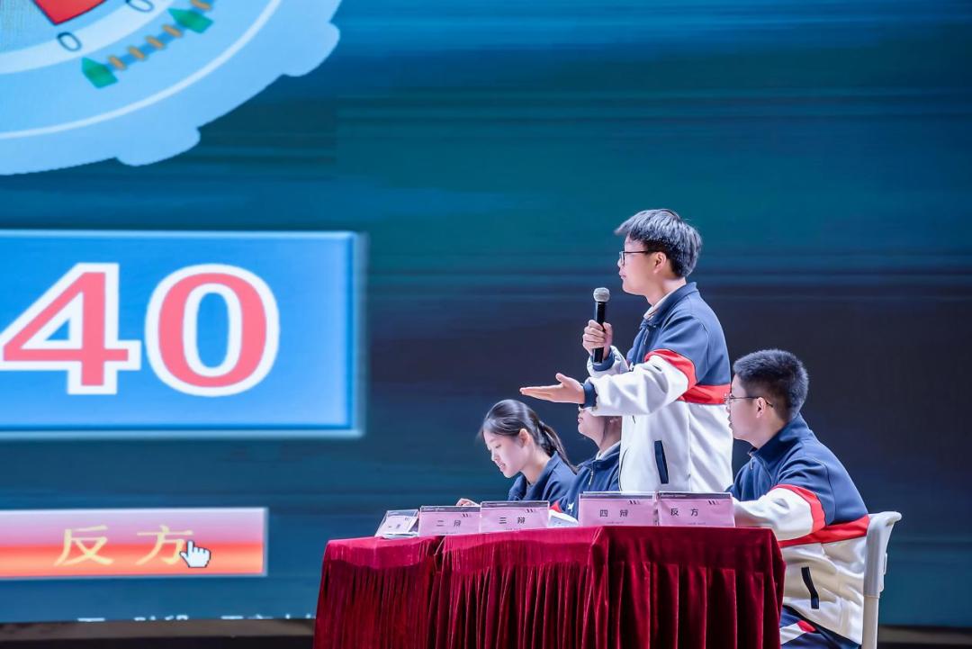 发生矛盾后，是坦率还是隐忍？新川外国语首届辩论赛，给出了答案