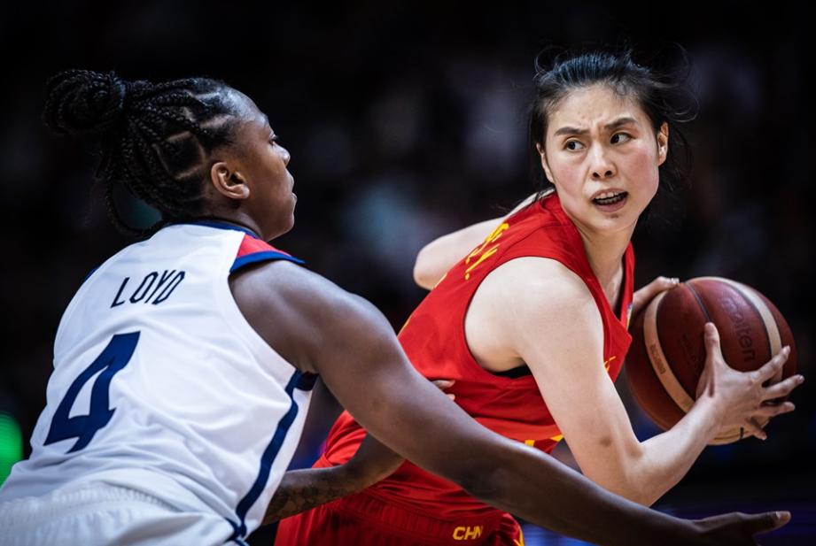 女篮惨败澳大利亚41分,女篮惨败法国32分是什么原因