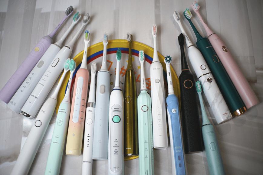 欧乐b电动牙刷p3000和p4000哪个好,最好电动牙刷品牌排行榜前十名