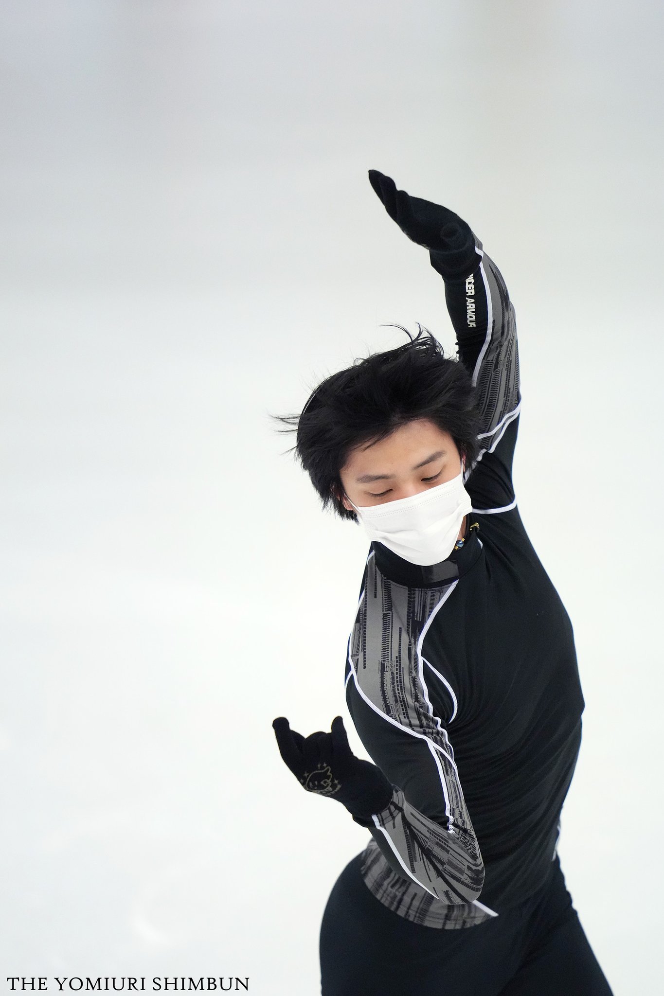 连头发都认真消毒！是疫情防控小能手羽生结弦没错了