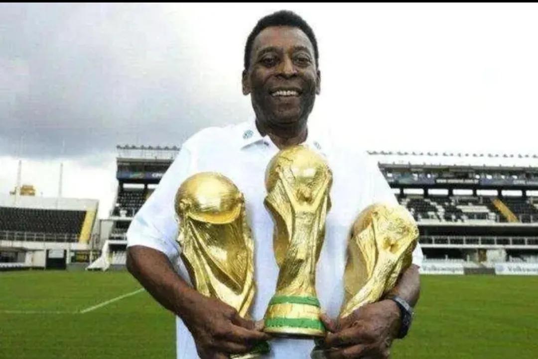 中国足坛十大球星,足坛历史传奇百大球星