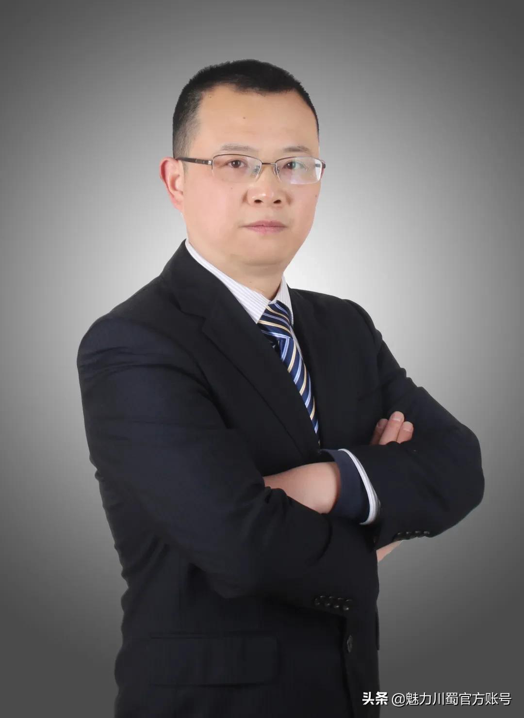 绵阳外国语学校李俊老师,绵阳外国语学校历史老师