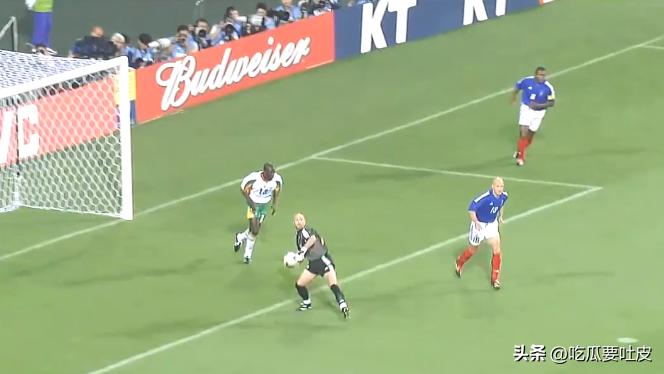 06年世界杯法国vs巴西齐达内,1998年法国世界杯齐达内一战称王