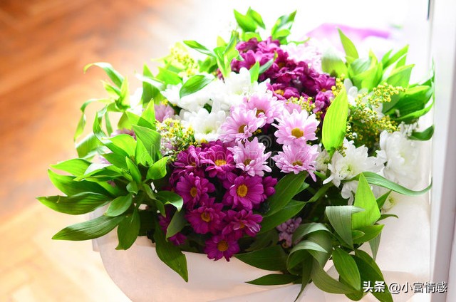 我，53岁，被下岗后为了生活我选择开花圈鲜花店，2年赚了100万