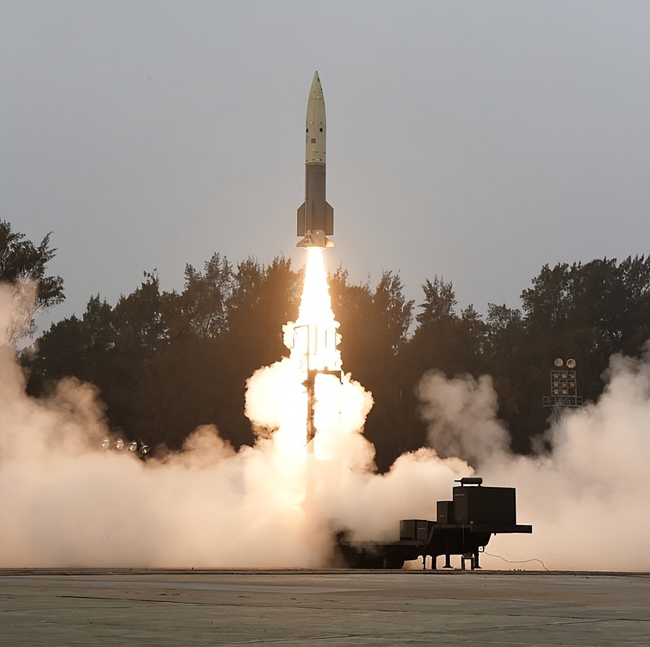 印度首次成功试射远程反导拦截弹,中段反导拦截试验印度反应