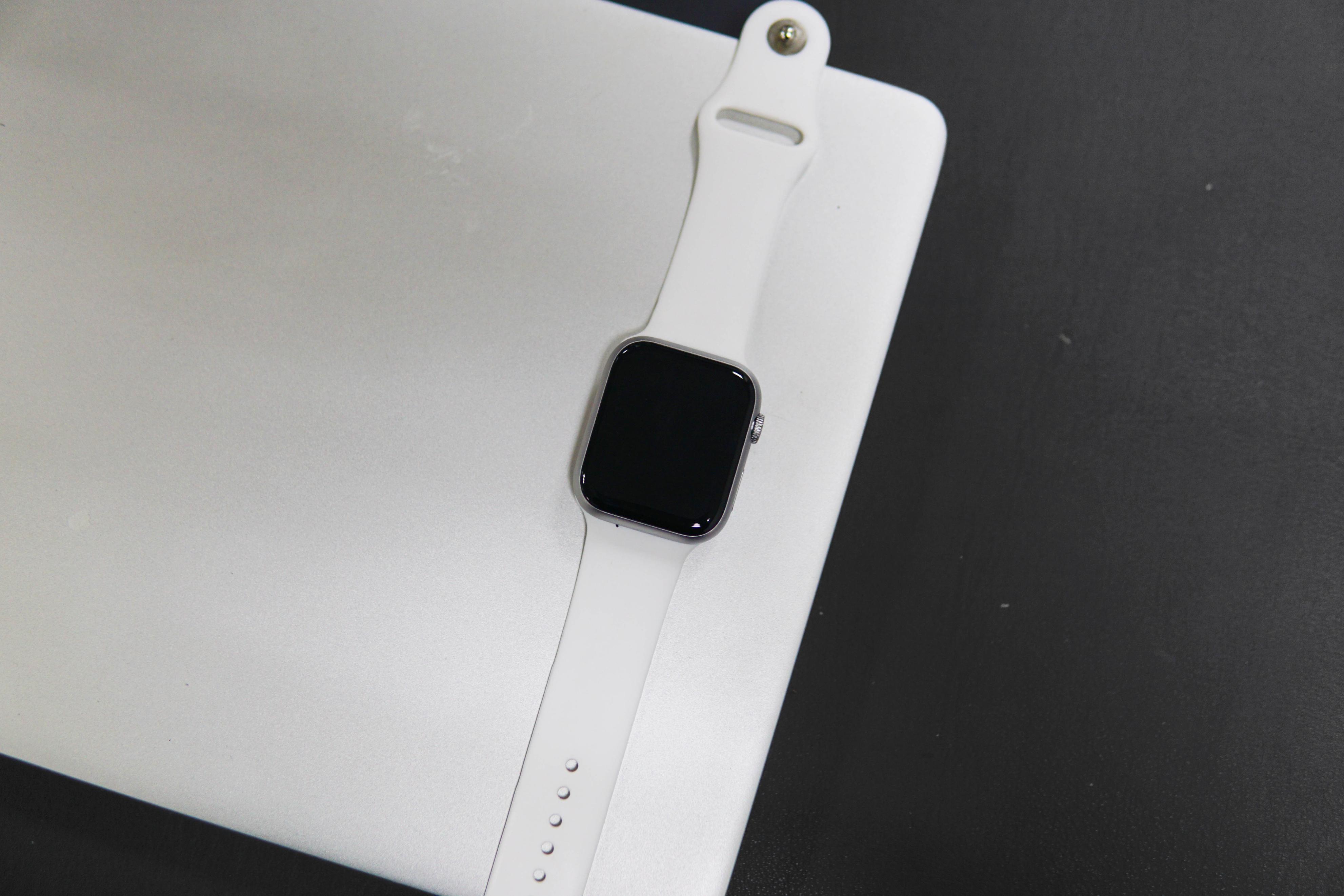 用268让你忘掉Apple Watch！微穿戴这品牌真敢玩，性价比到了极致