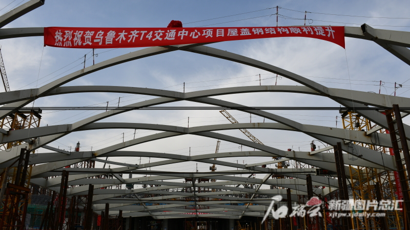 瀛︽姤鍛婅皥鍙戝睍璇濇媴褰撳井瑙嗛,瀛︿範鎶ュ憡鏄庢柟鍚戝洟缁撳鏂楄氨鏂扮瘒