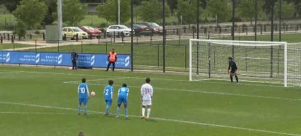 杨晨谈国足12强赛,杨晨犹如一道闪电划过中国足球