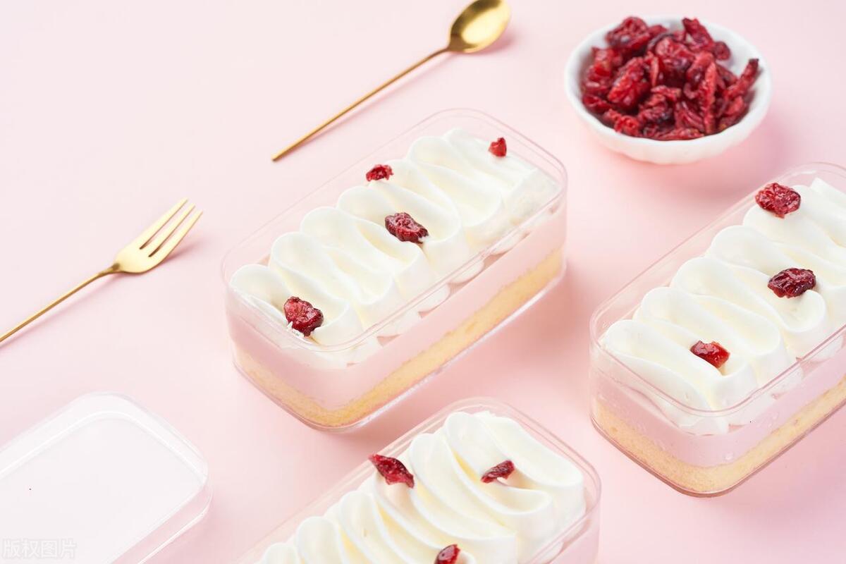 女生怎么开店,开一家糕点店收益怎么样