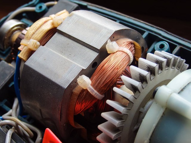 无刷电机卡死一招解决,直流无刷电机卡死的原因