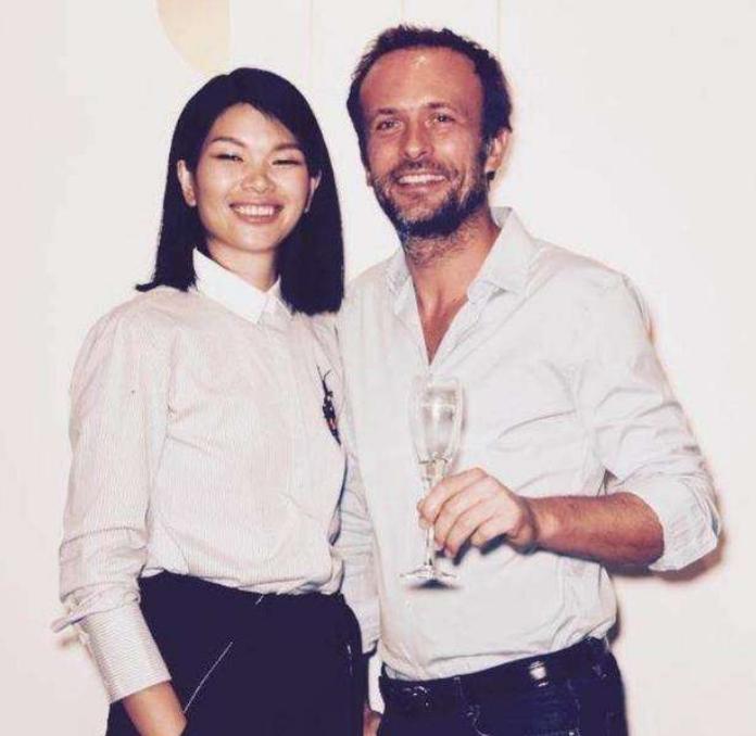 超模吕燕的丈夫和家人近况,超模吕燕全家