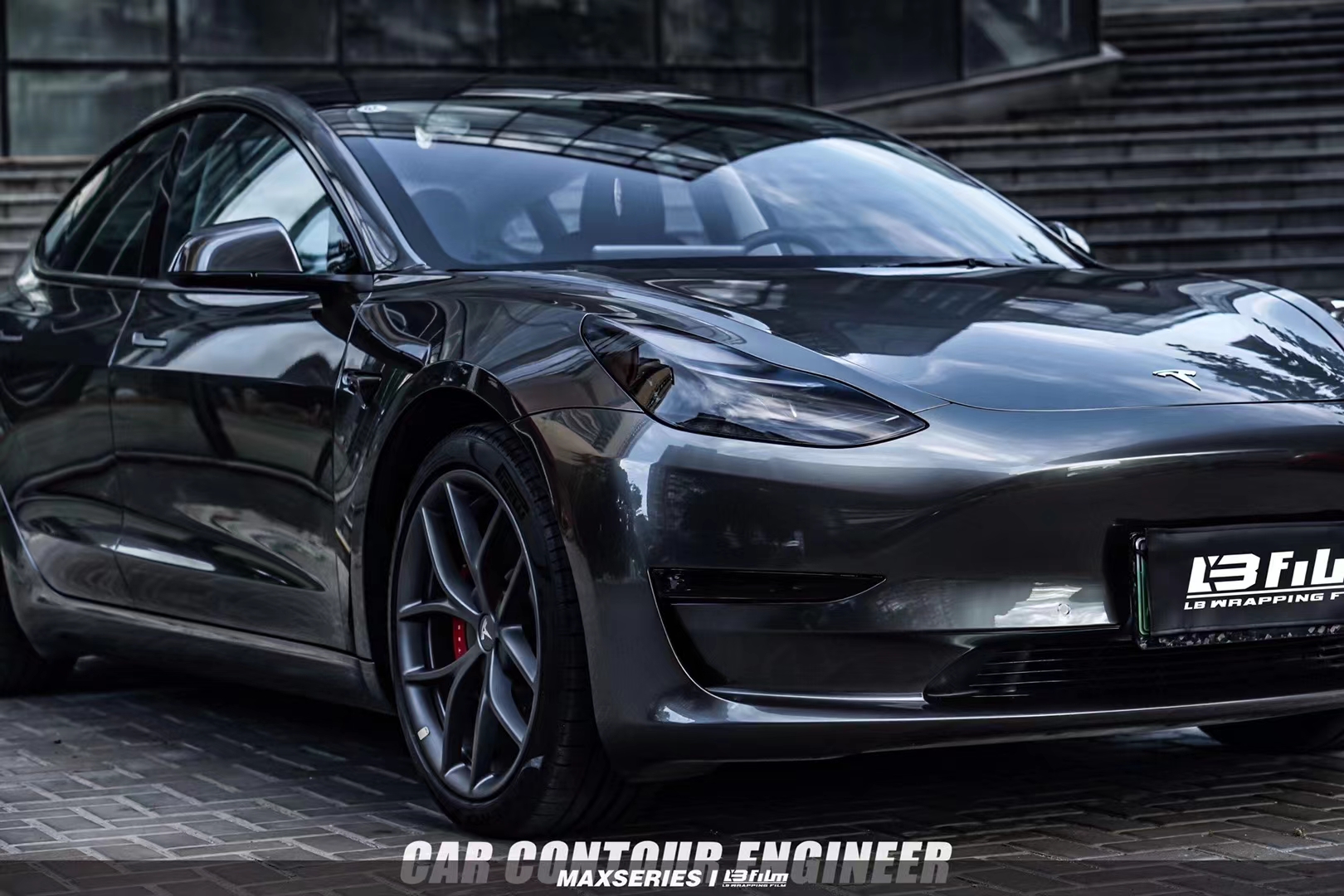 特斯拉改色膜modely液态龙血红,特斯拉改色膜modely梦幻紫金灰