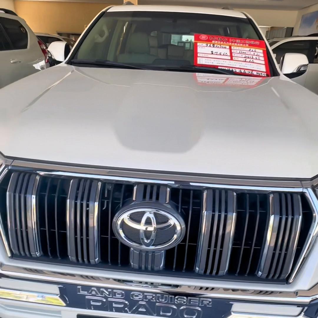 17年中东普拉多4.0顶配,2012年普拉多4000vxn顶配中东版