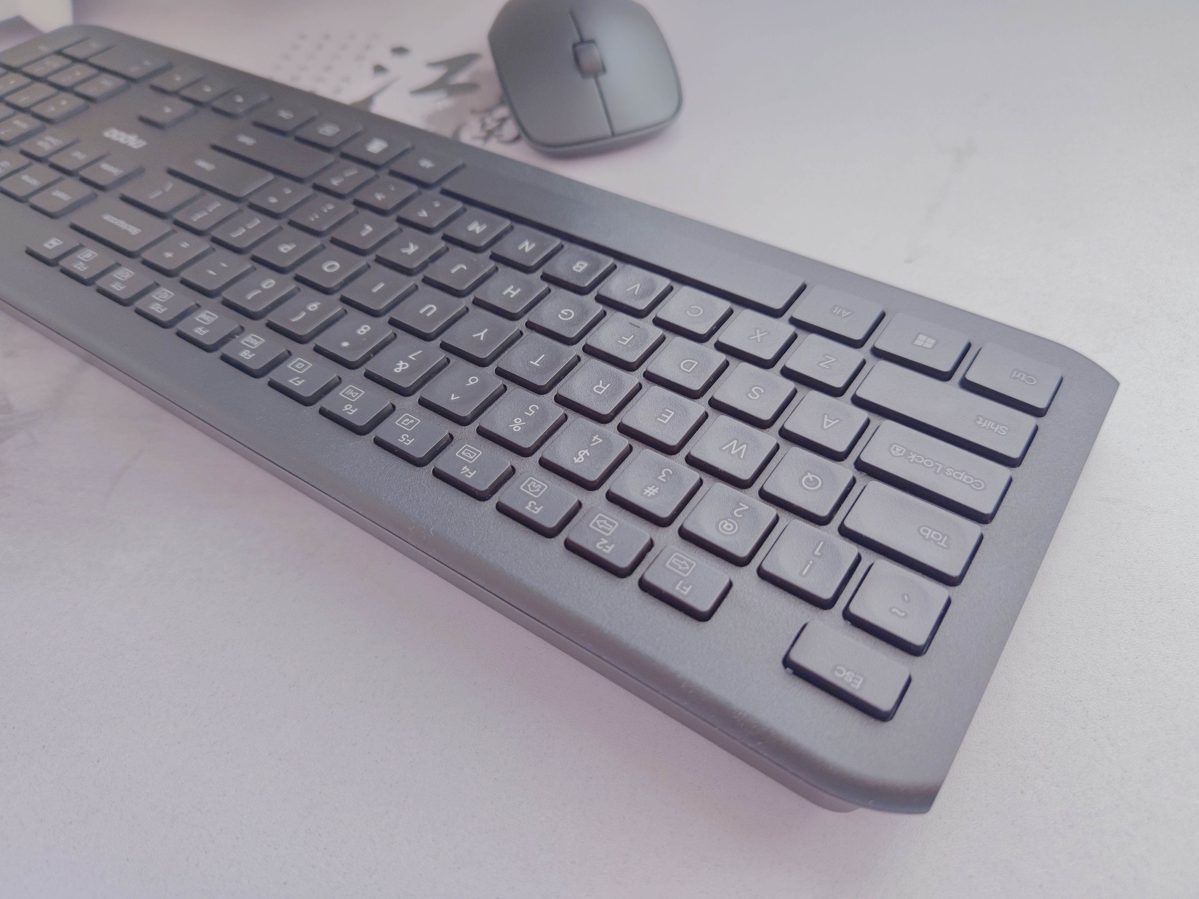 不到百元的静音无线键鼠套装好用吗？雷柏X2000评测