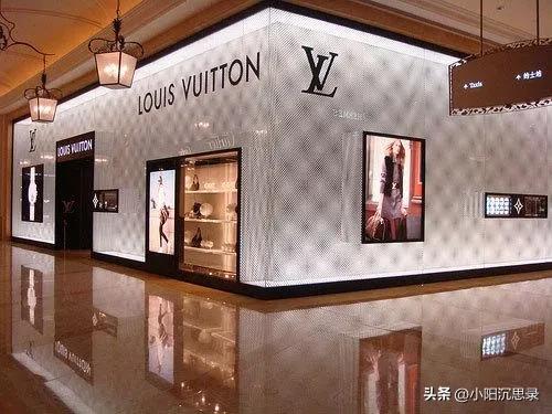 香奈儿包包品牌大全,香奈儿迪奥圣罗兰哪个品牌好