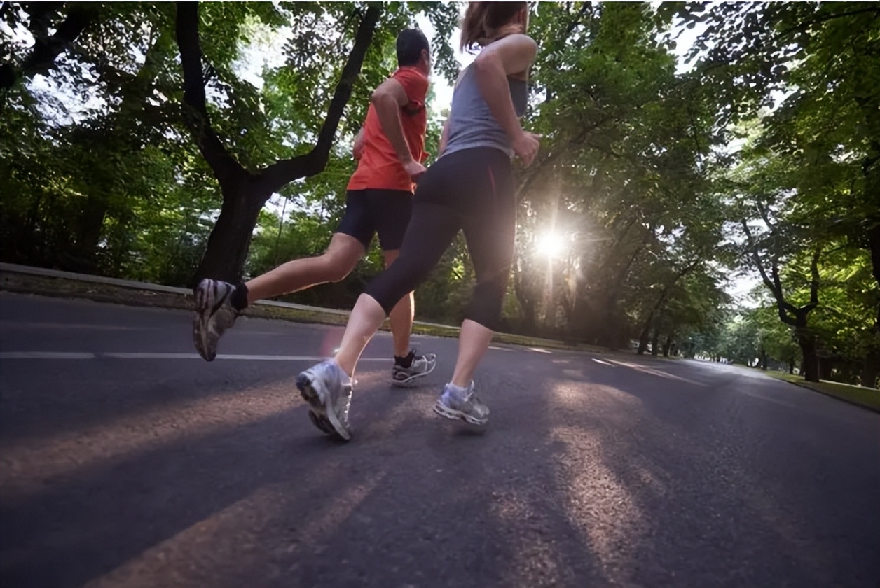 夫妻生活结束后，男性用纸擦一下就行?男人事后要注意的4件事