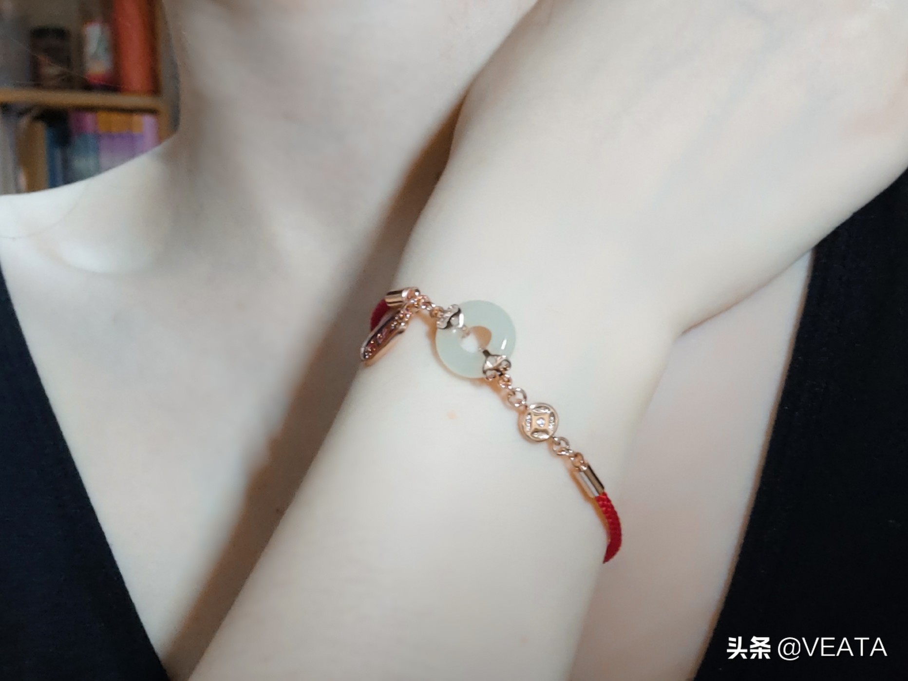 平安扣怎么戴才有意义,平安扣戴法戴左手还是右手