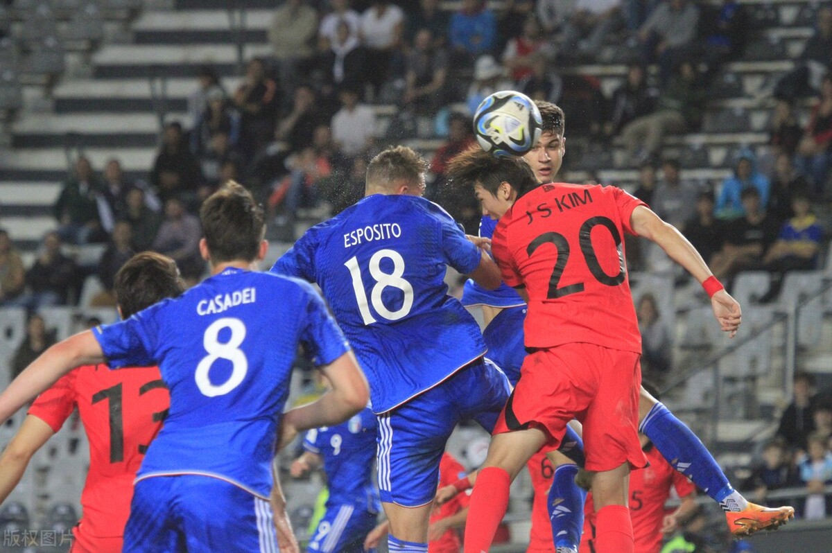 韩国男足4-0意大利,21年的等待终于不负有心人
