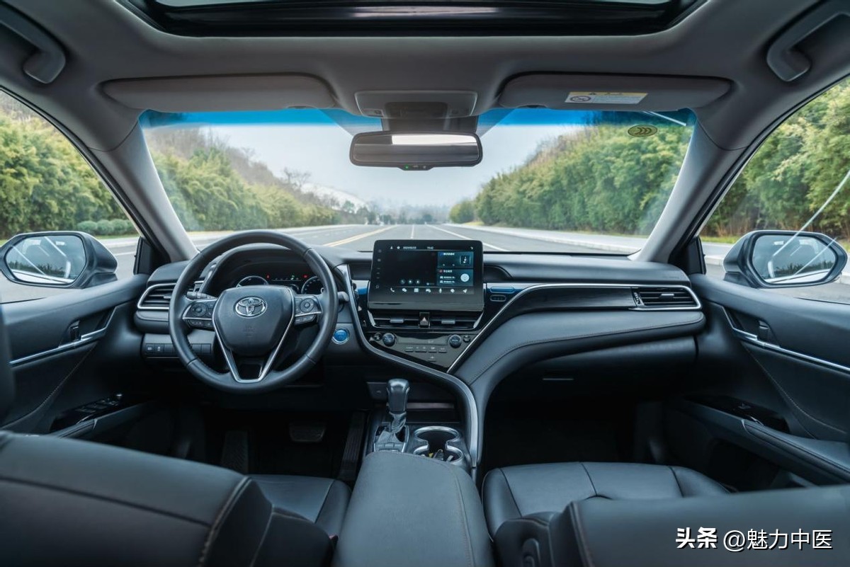 最新款八代凯美瑞,单排气的八代凯美瑞