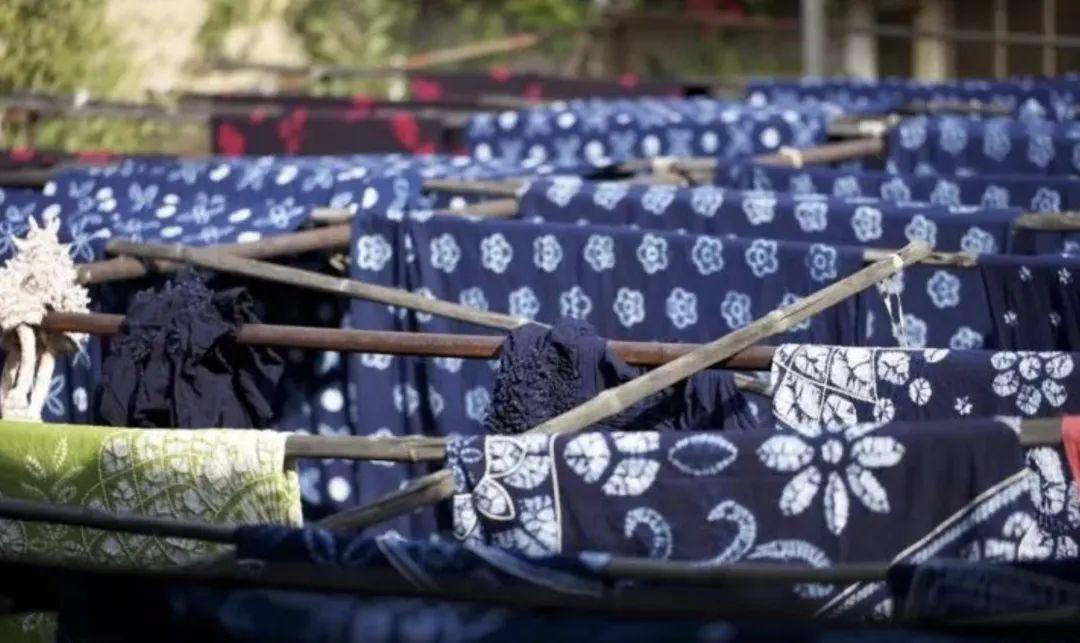 如果你要写自贡，就不要只写自贡