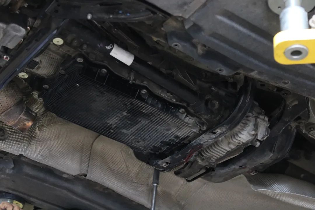 经典老车宝马x5翻新,宝马x5二手车整备翻新费用