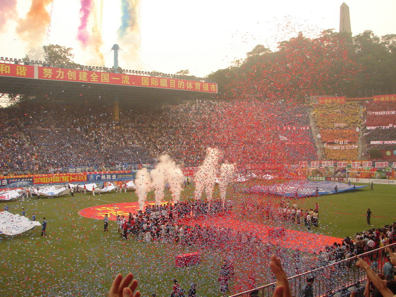 中国男足收入为什么高,中国男足收入