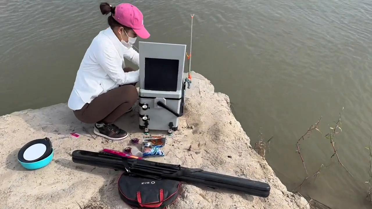 甩竿小仙女最火视频,甩竿小仙女图