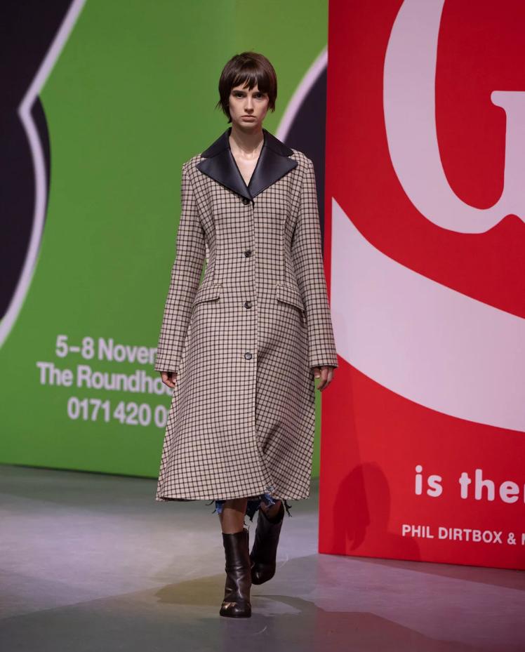 2022春夏伦敦时装周解读,2023伦敦时装周全部图片