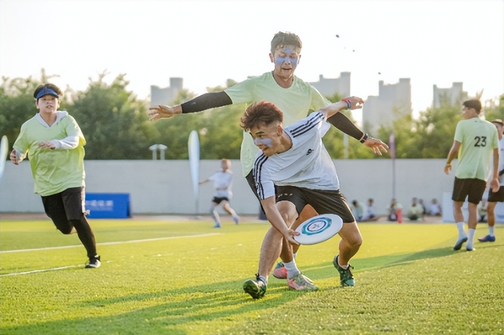 阿迪达斯集结Z世代，高手竞技有玩没完