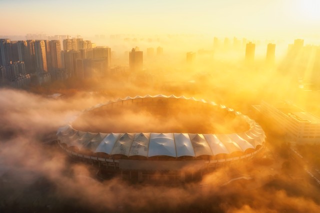 河南建业和上海申花比赛分析,河南足球俱乐部度过危机了吗