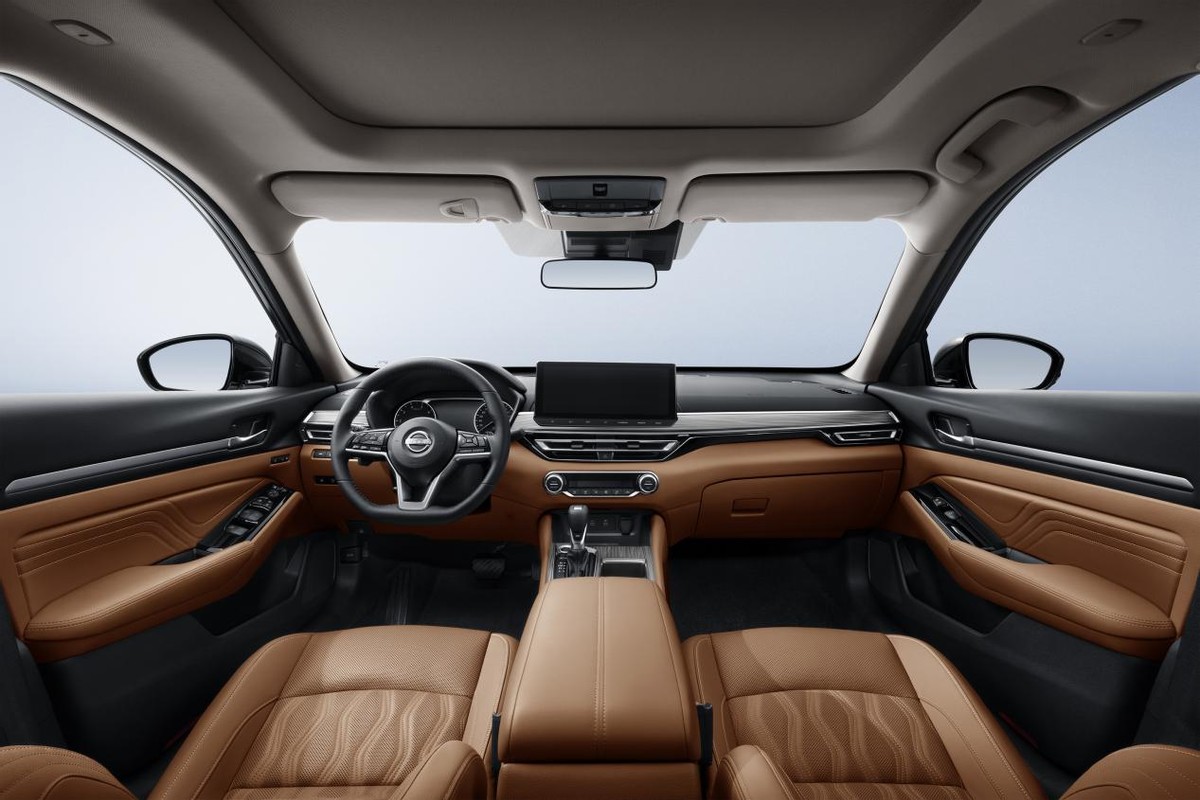 全新天籁vs凯迪拉克xt5,全新天籁对比全新凯美瑞