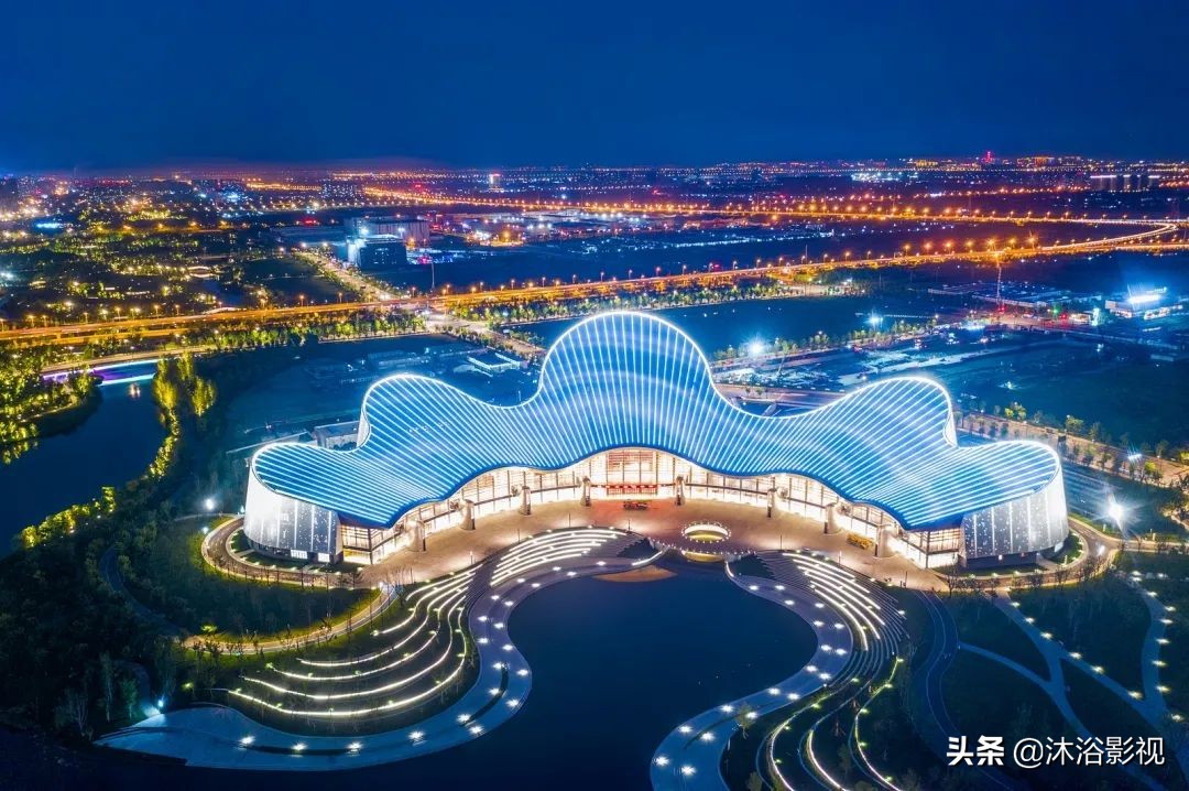 科技馆地标建筑,科技馆标志性建筑