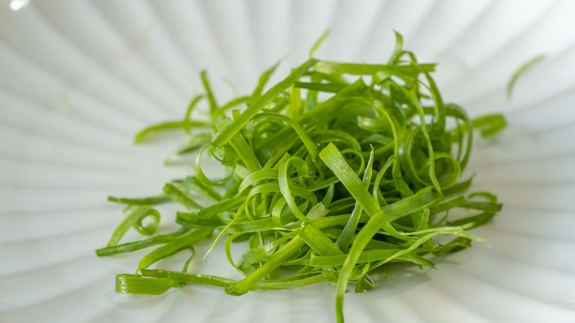 女性多吃这6种食物既美容又养生,女人不舍得花钱吃饭怎么办