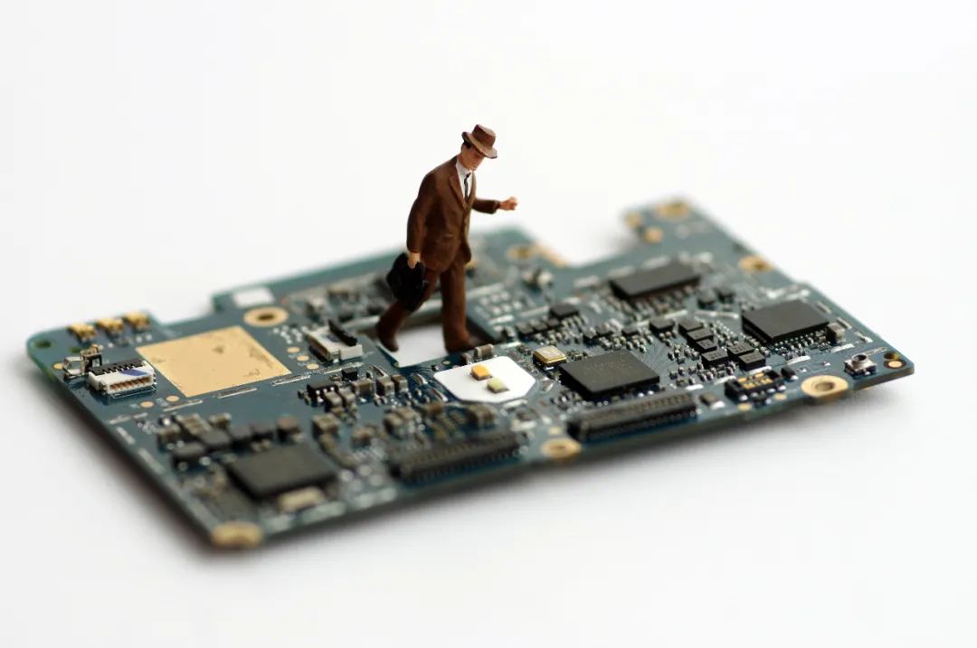 荣秀丽简历,荣秀丽故事视频