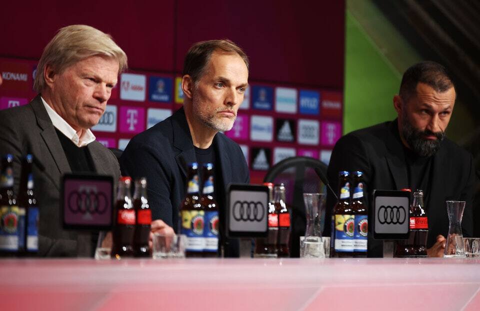 拜仁莱万诺伊尔,莱万踢伤马内