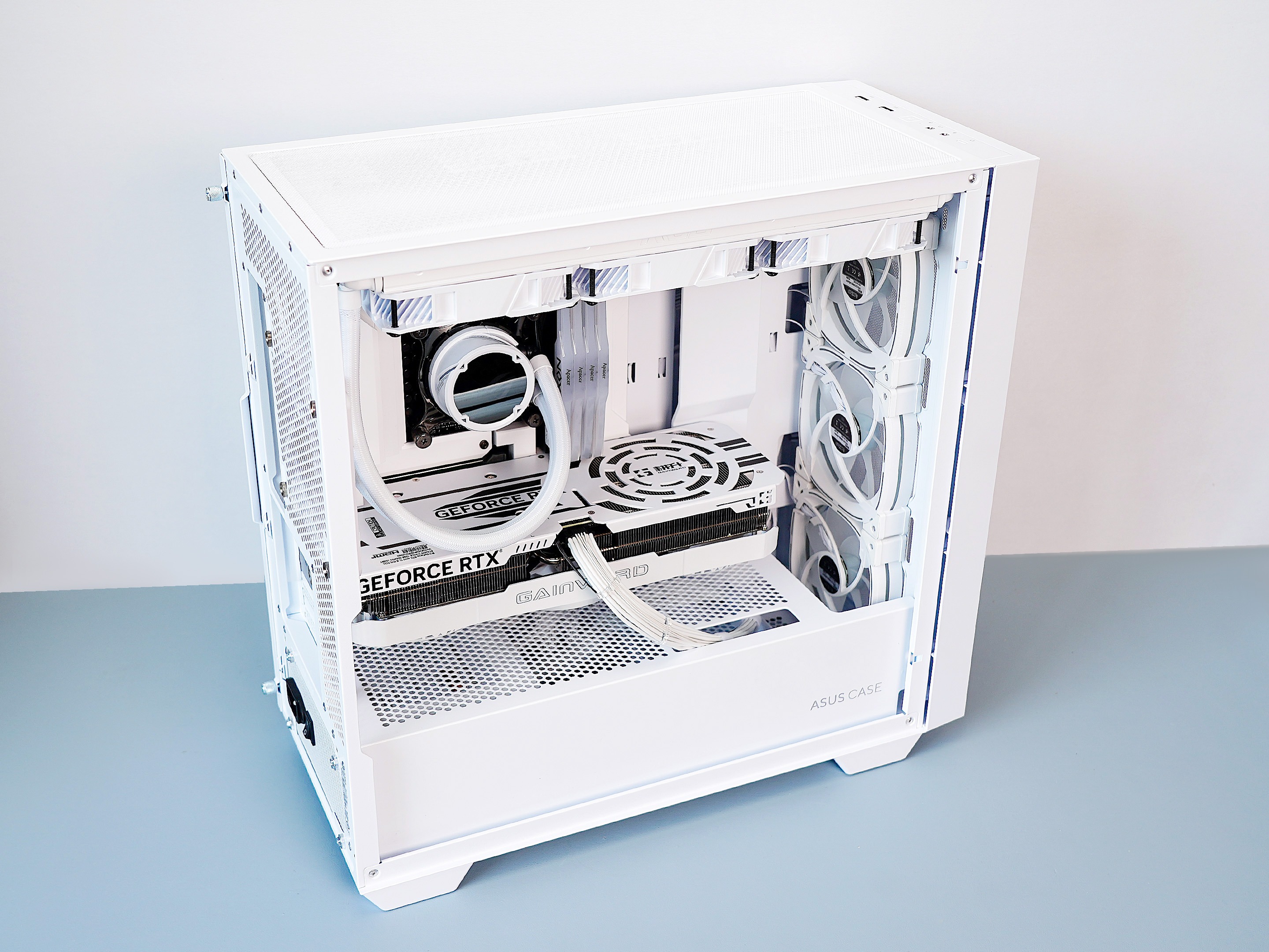 最新装机方式：背插式体验，I7+B760+RTX4070Ti攒台白白的主机