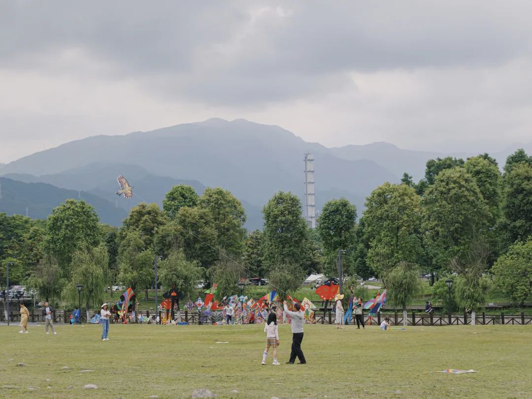 汶川十年回忆图片,汶川十年后的图片
