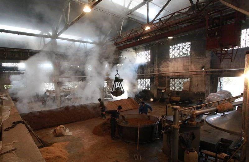 茅台酒的包装简单却比较奢侈,茅台酒真有那么值钱吗