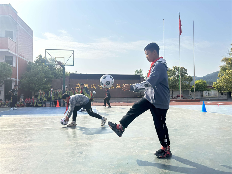沙冲小学足球艺术节,沙子小学元旦晚会