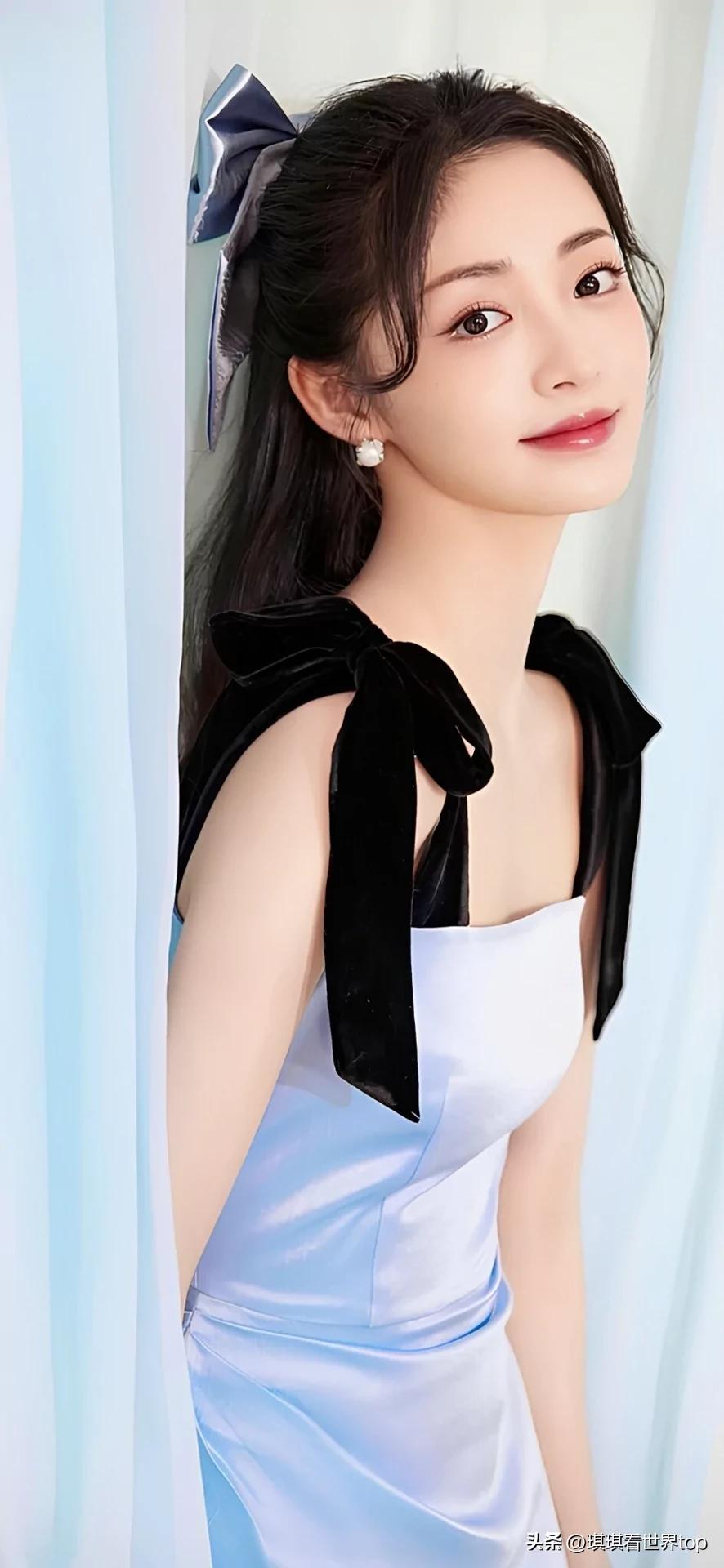 美女可爱写真,迷人气质的妹子写真唯美简约