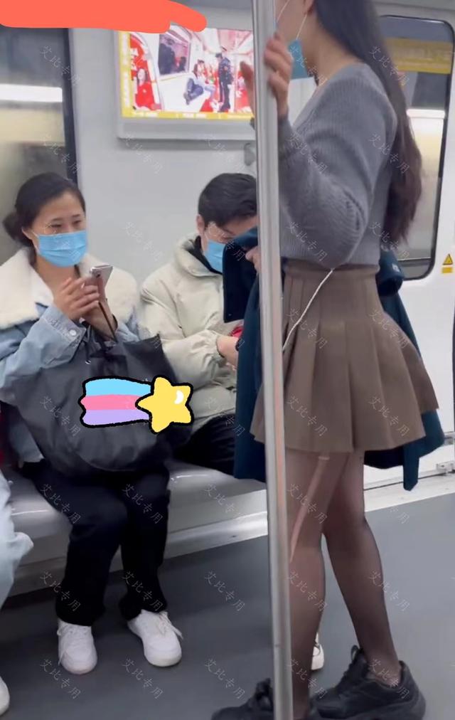 濂冲瓙鍦伴搧涓濊闉嬭韪㈣蛋鍚庣画,濂冲瓙鍦ㄥ湴閾佽鍒掔牬琛ｆ湇