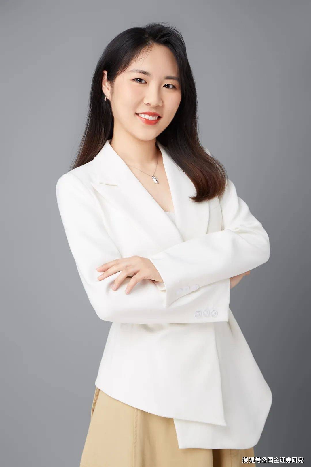 国金证券最佳分析师,新财富最佳分析师历届排行榜