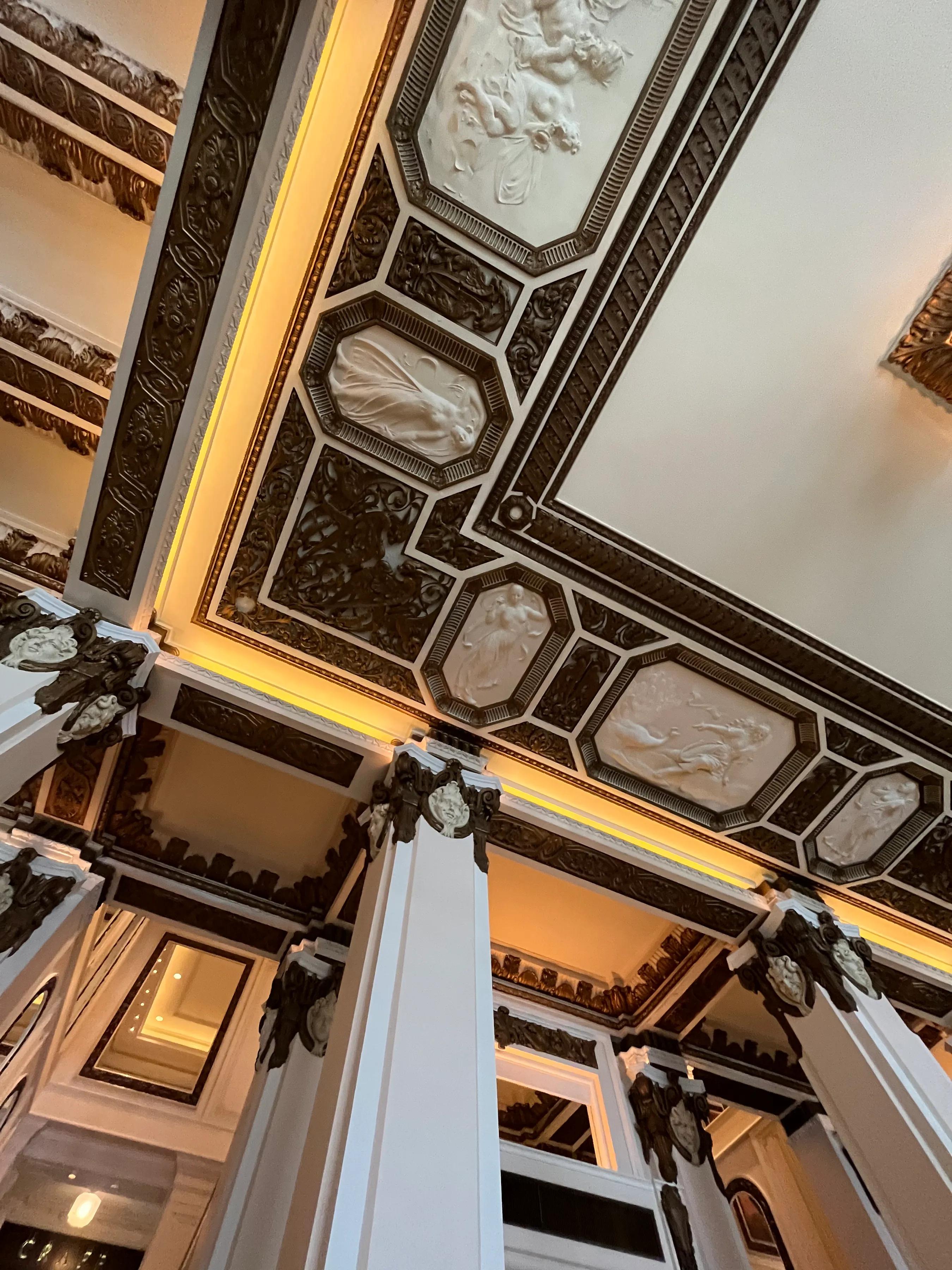 广州香港半岛酒店,半岛酒店香港前世今生