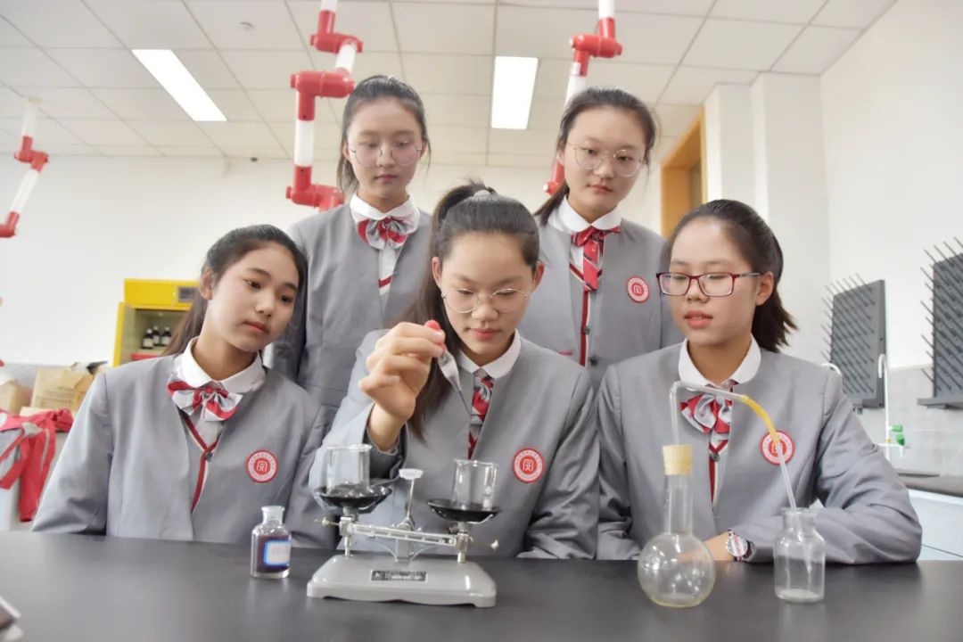 综合高中招生简章2023,高中学校招生简章2023