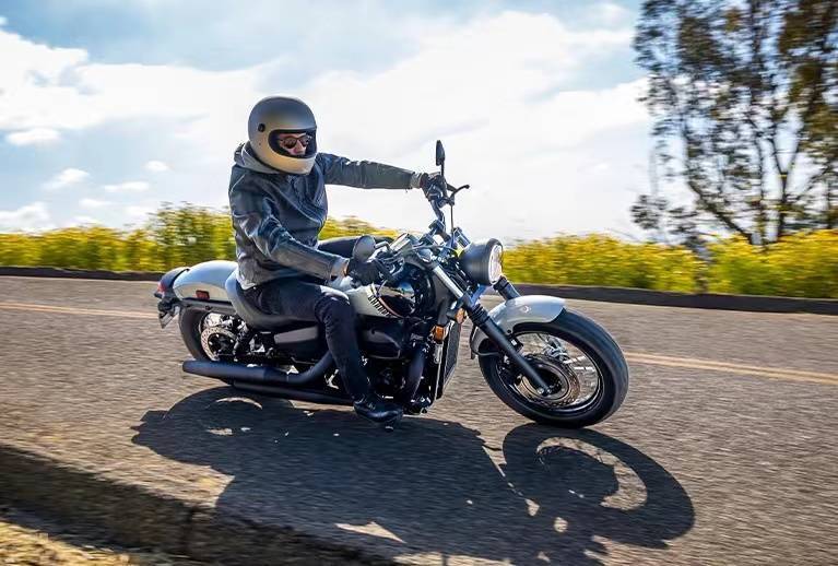 本田沙都7502019年,全新本田沙都750幻影版