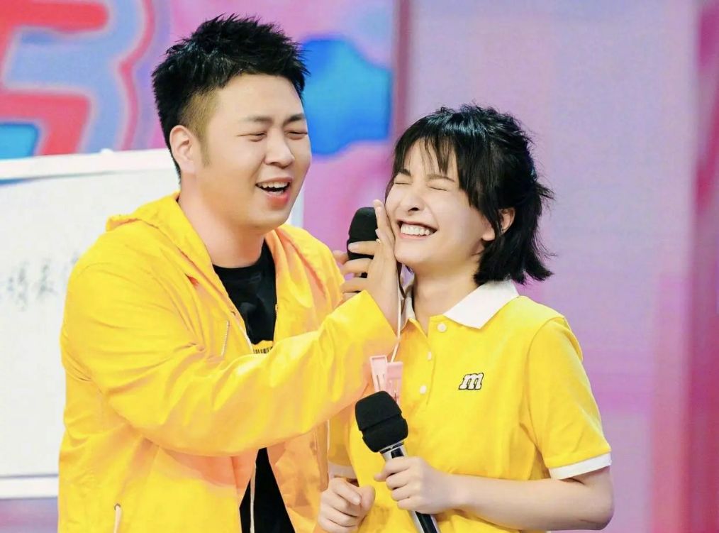 领证1年没婚礼，被杜海涛屏蔽朋友圈3个月，沈梦辰得到了什么