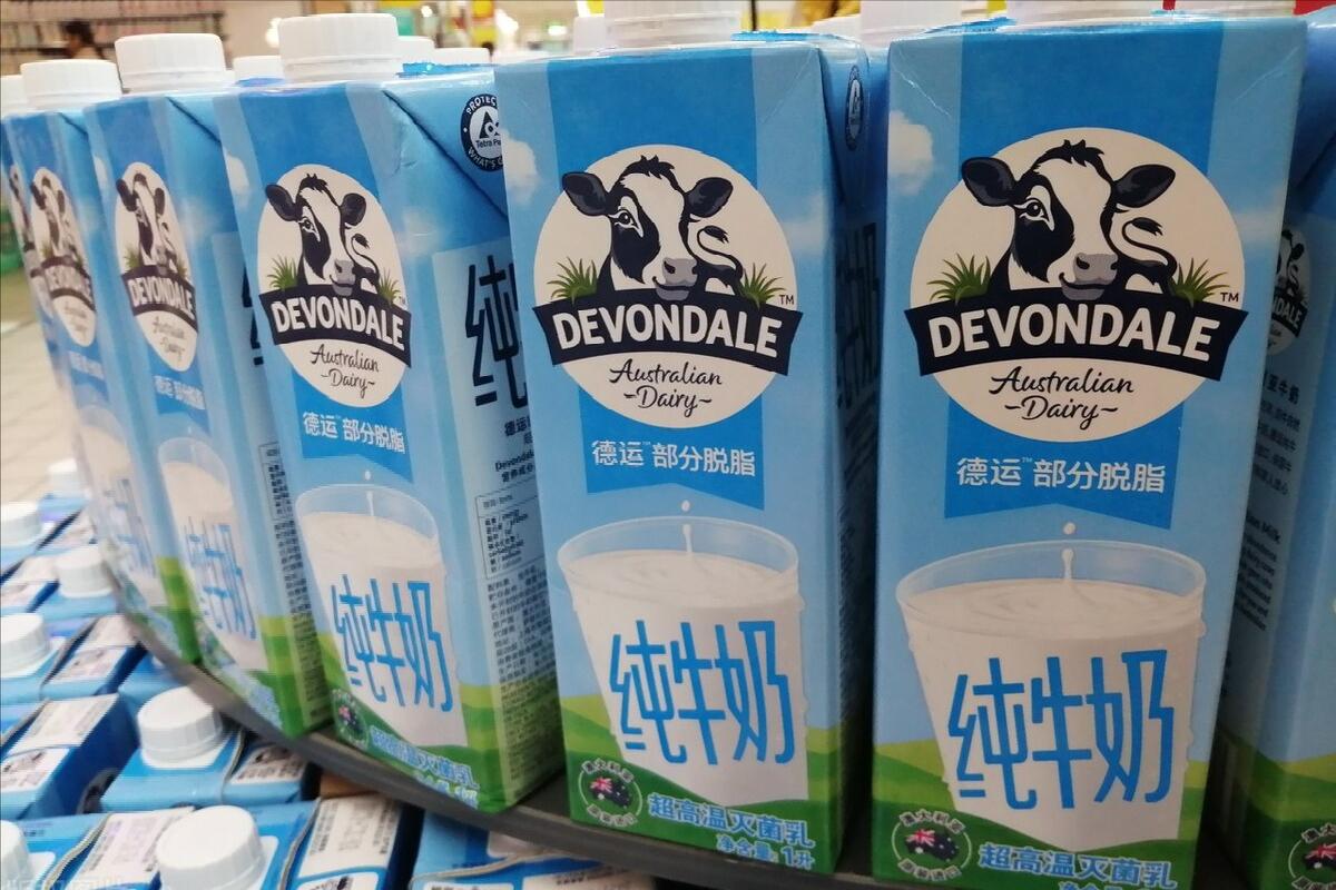 都是奶制品，纯牛奶和早餐奶有啥区别？奶制品也分等级，涨知识